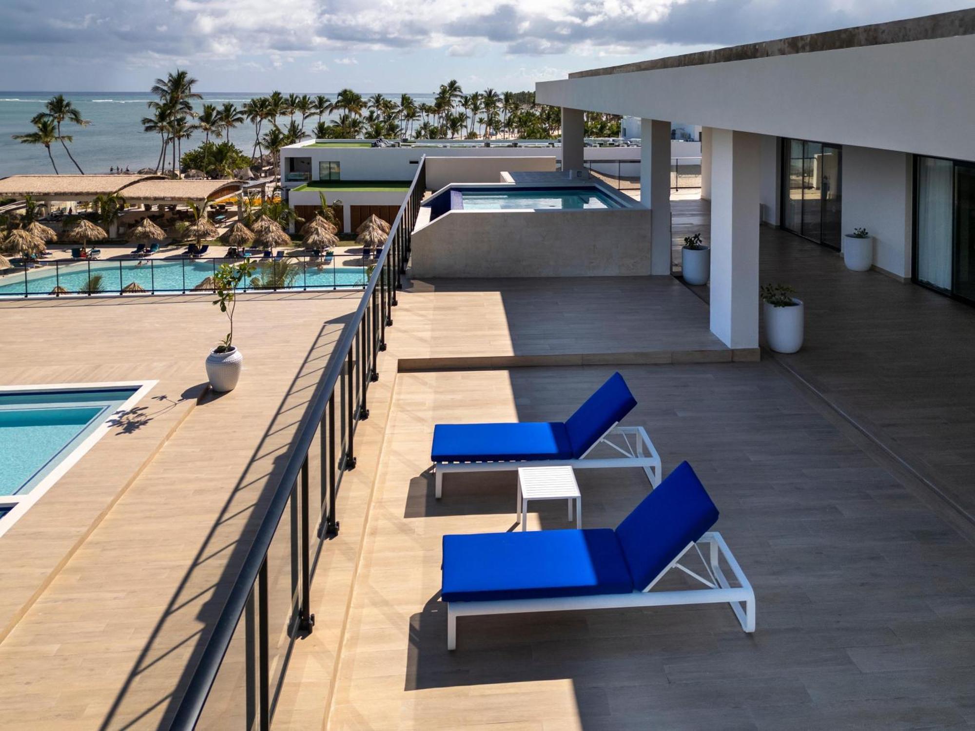Serenade All Suites - Adults Only Resort プンタ・カナ エクステリア 写真