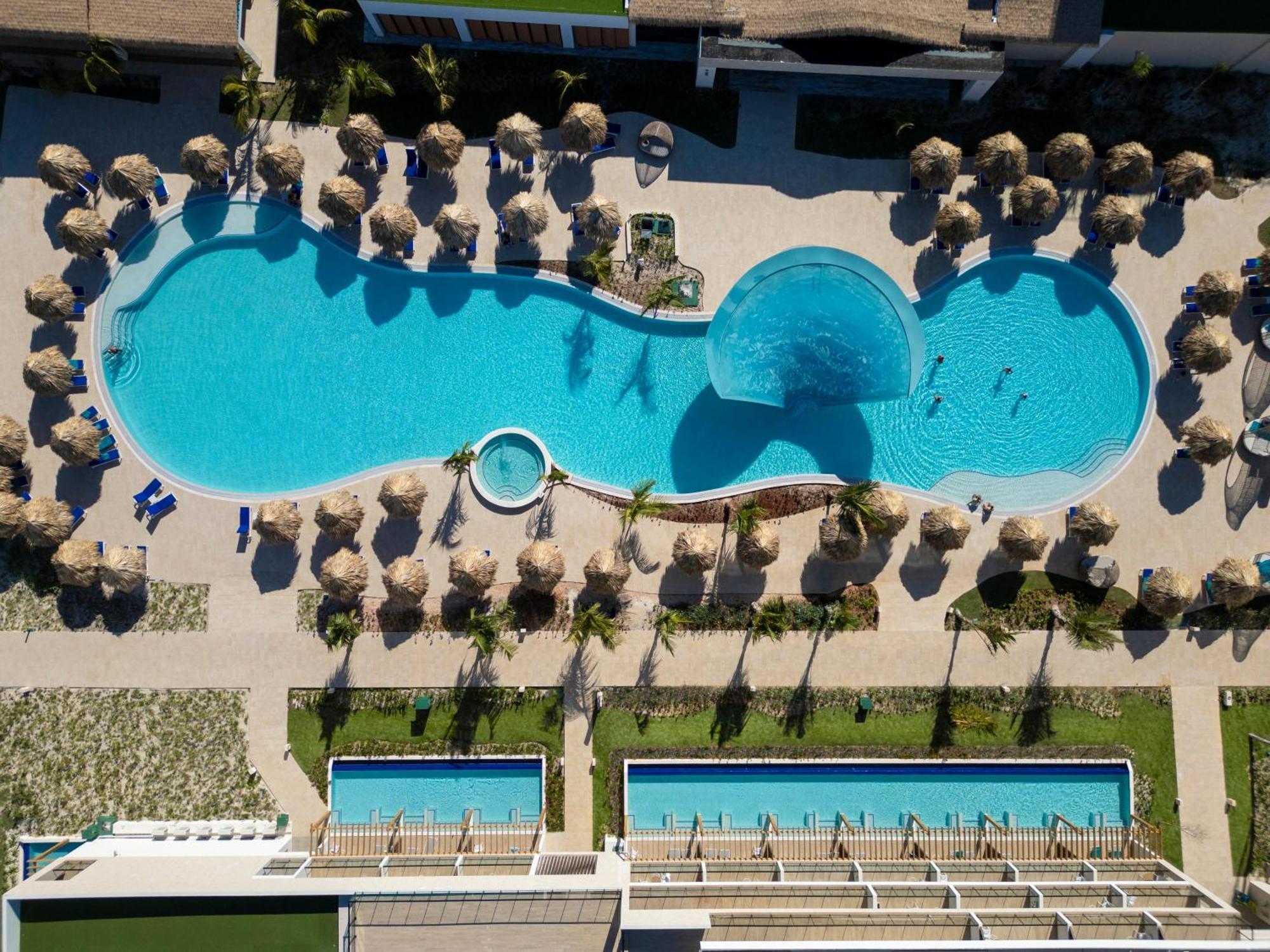 Serenade All Suites - Adults Only Resort プンタ・カナ エクステリア 写真